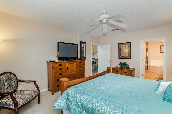 Room 12 of 29