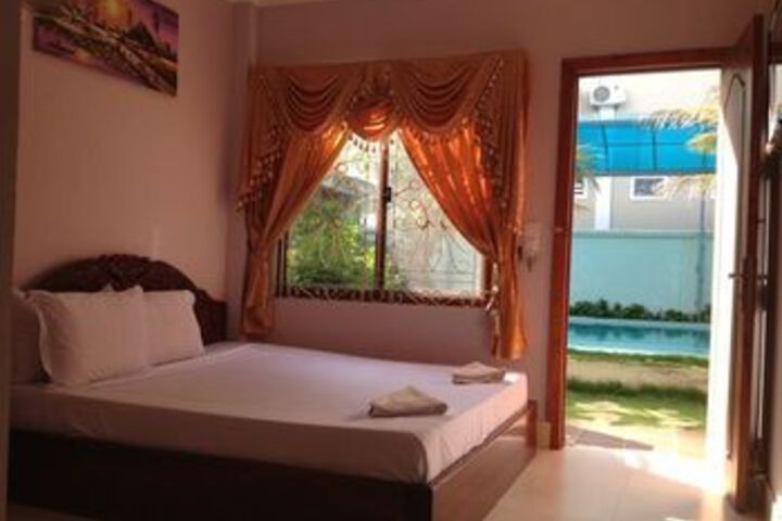 Room 22 of 66