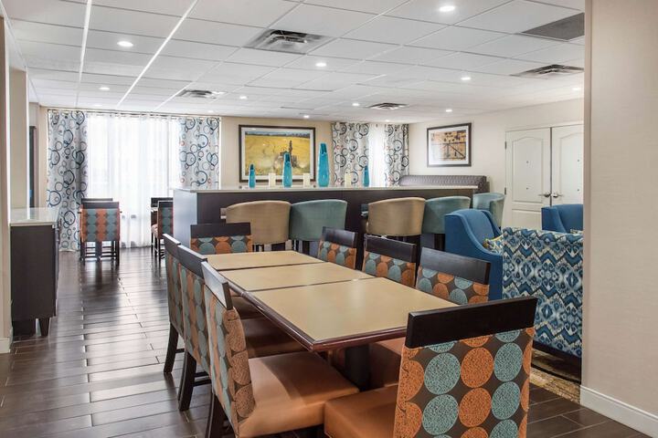 Hotel Interior 7 of 29