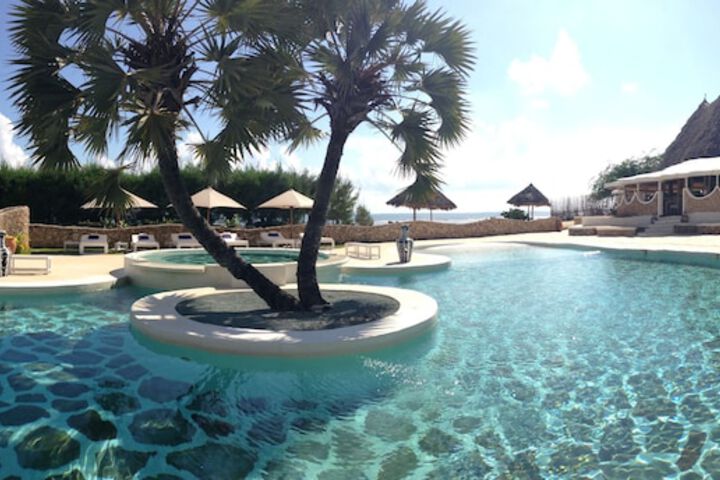 Pool 36 of 44