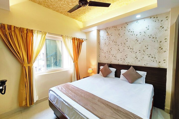 Room 9 of 31