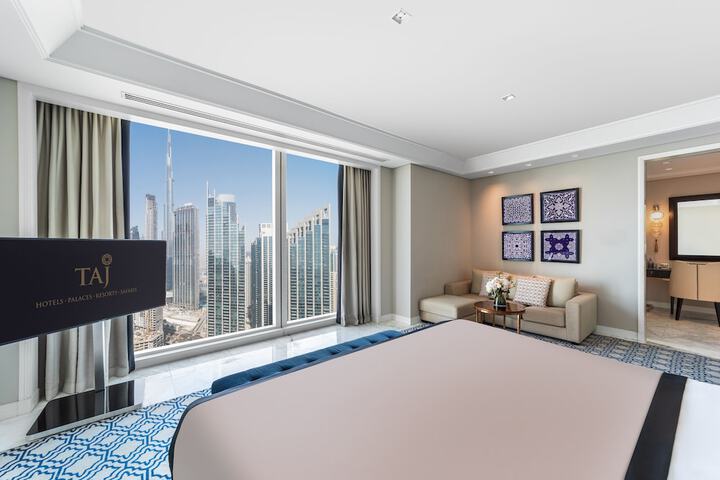 Room 54 of 96