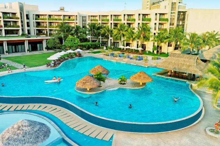 General 33 of 50