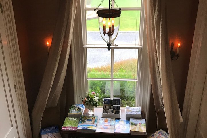 Ballroom/Hall 28 of 40