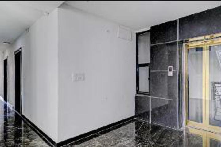 Hotel Choudhary International