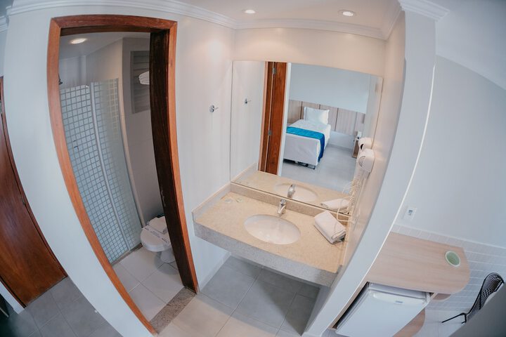 Room 7 of 21