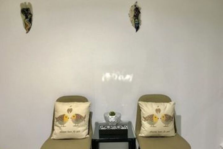 Room 13 of 21
