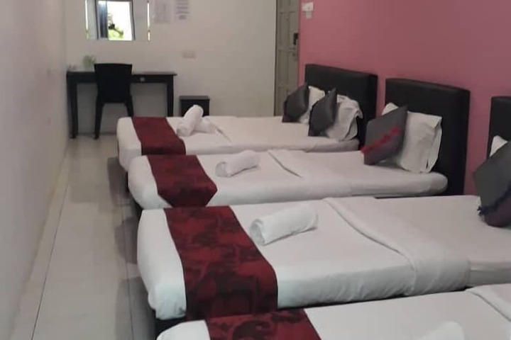 Room 20 of 27