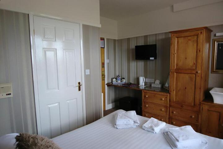 Photo 28