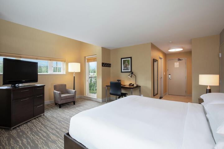 Room 16 of 120