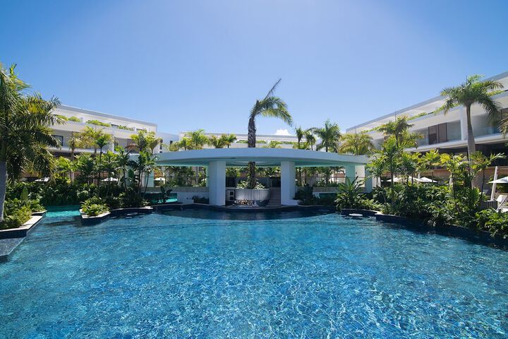 Pool 45 of 84