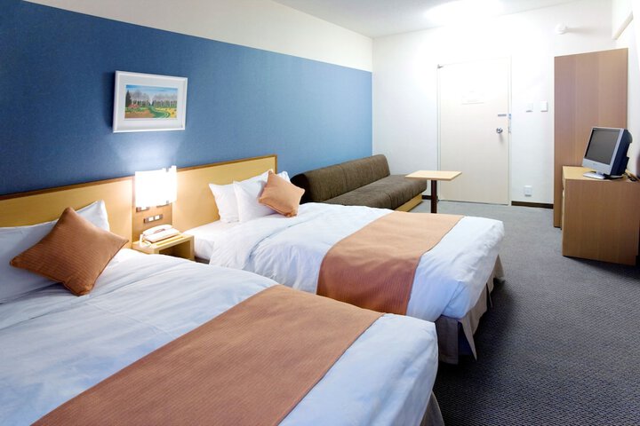 Room 6 of 21