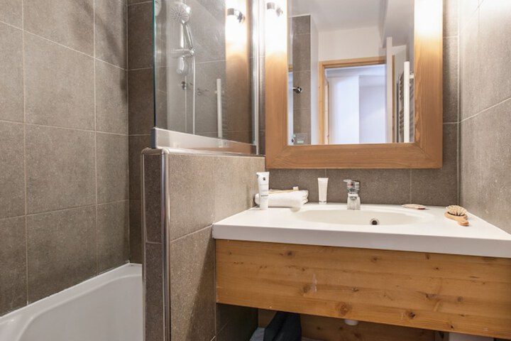 Bath Interior