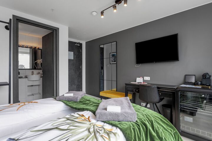 Room 53 of 123