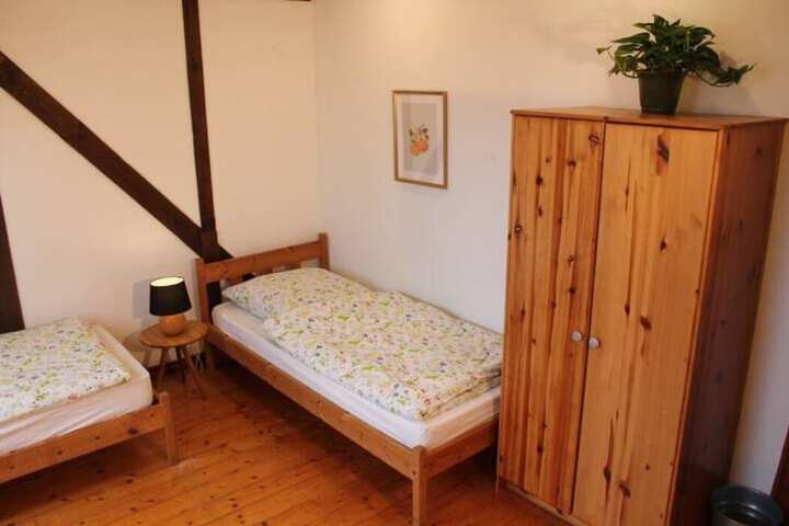 Room 5 of 69