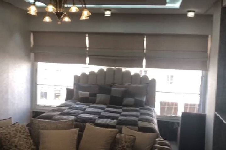Room 12 of 14