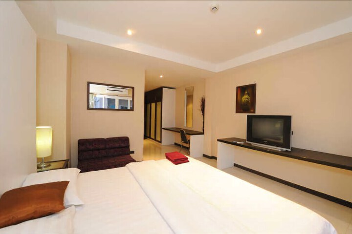 Photo 5