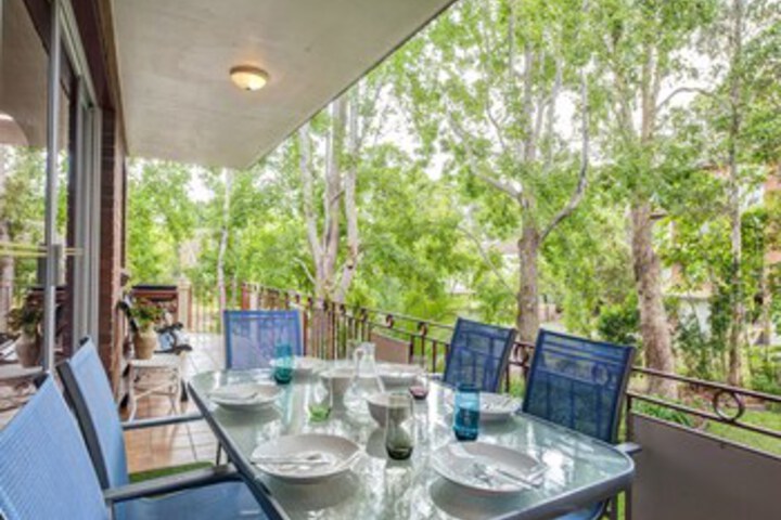 Terrace/Patio 8 of 16