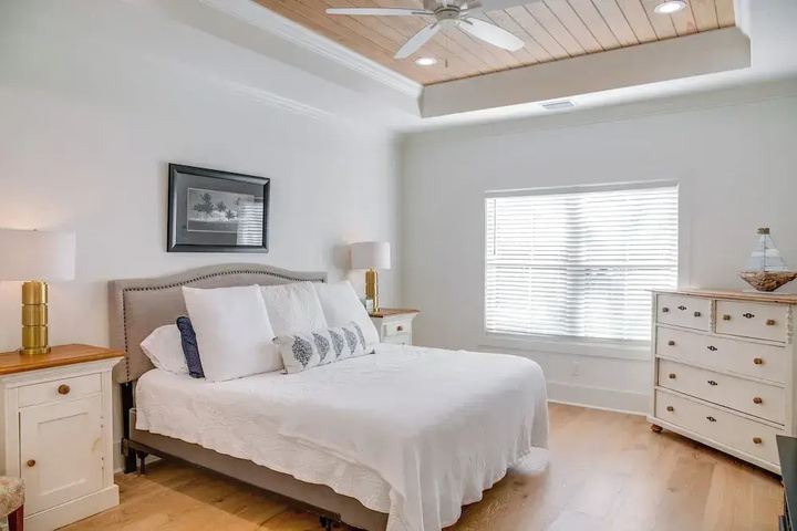 Image of Chic St. Simons Island Vacation Rental w / Backyard