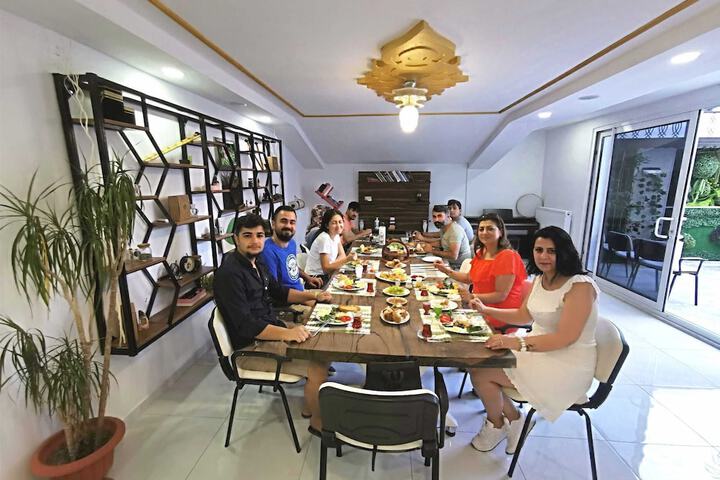 Dining 48 of 70