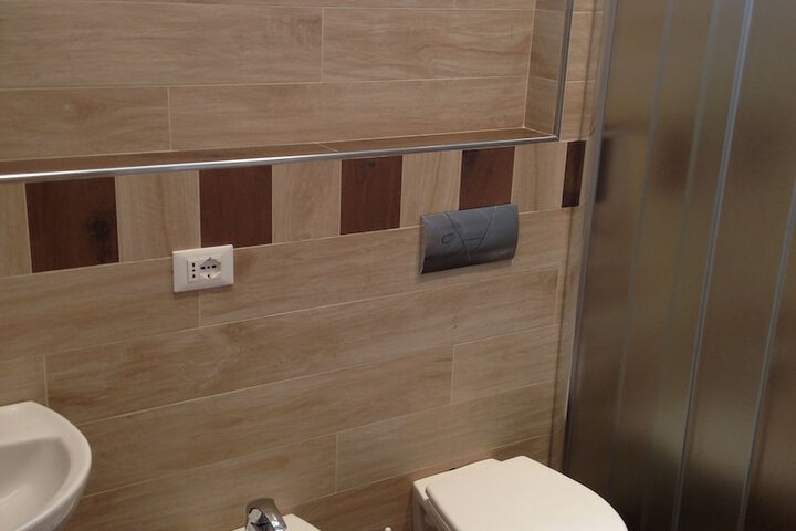 Bathroom Interior Photo
