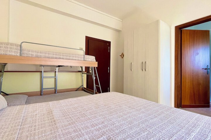 Room 20 of 87