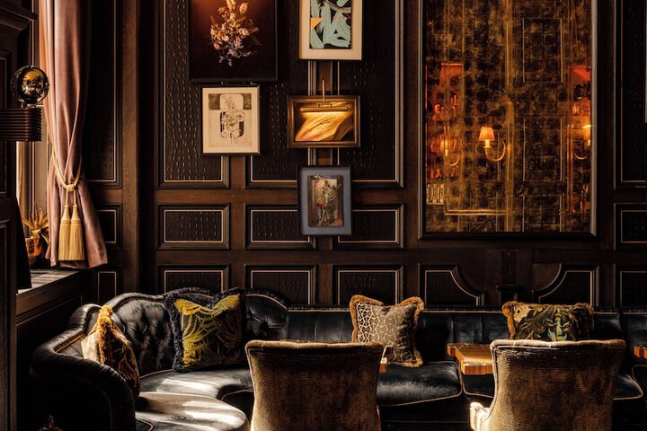Lounge 171 of 226