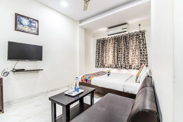 Room 18 of 24