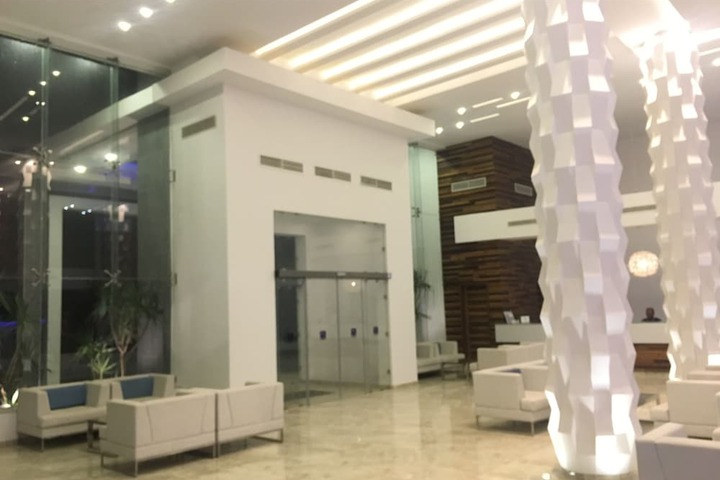 Hotel Interior 7 of 71