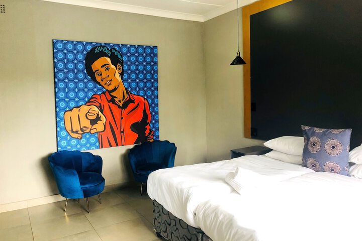 Room 81 of 241