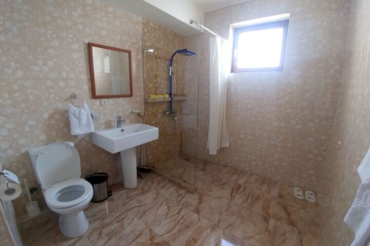 Clean Restrooms