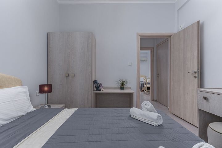 Room 12 of 39