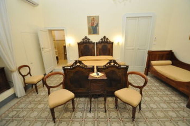 Room 7 of 21