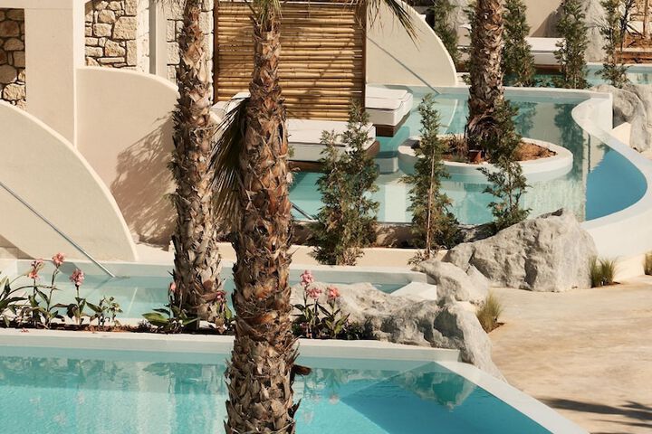 Pool 125 of 212