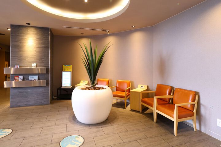 Guest Lobby