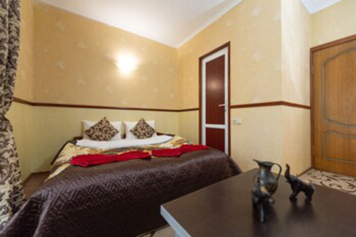 Room 37 of 47