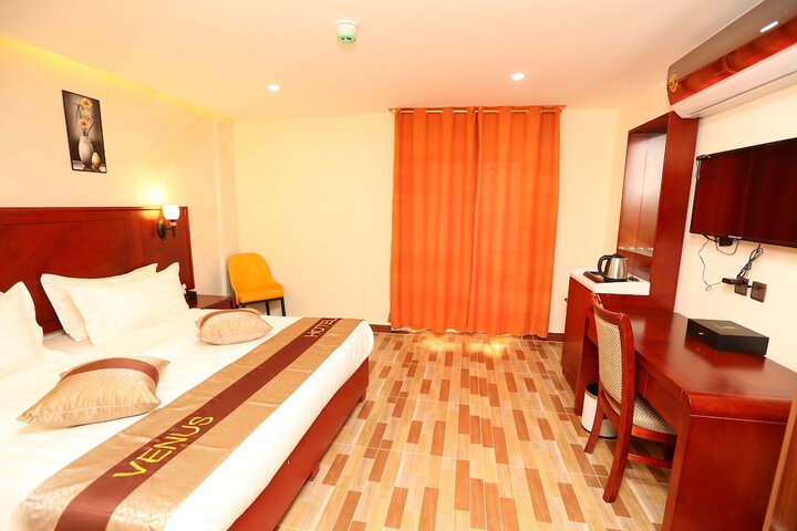 Room 14 of 45