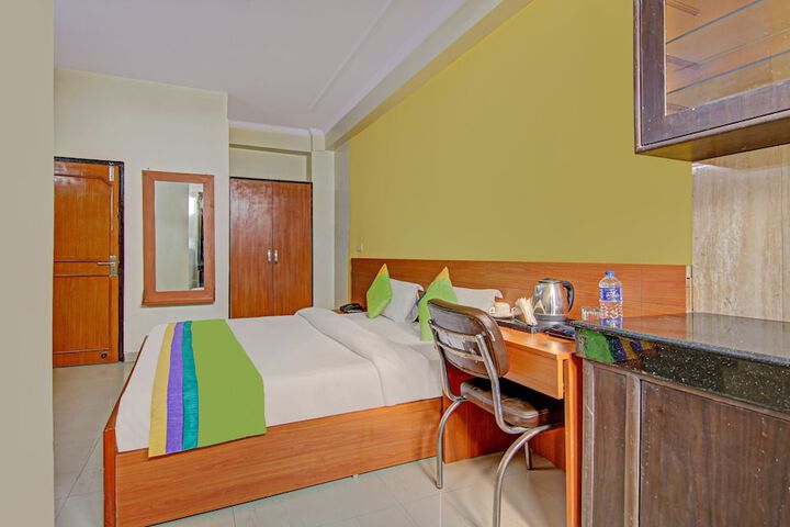 Room 34 of 50