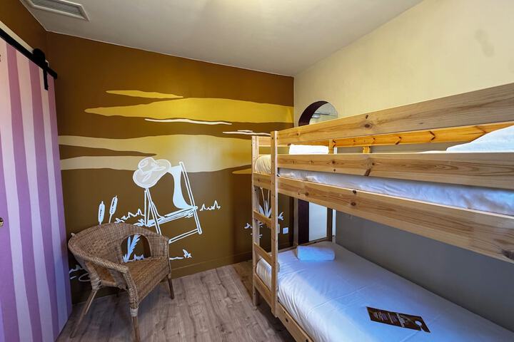 Room 21 of 79