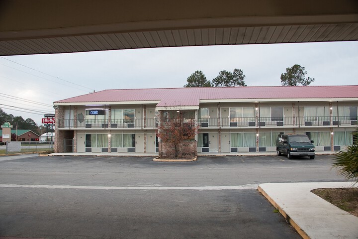 Cocomo Inn and Suites in Moultrie, GA