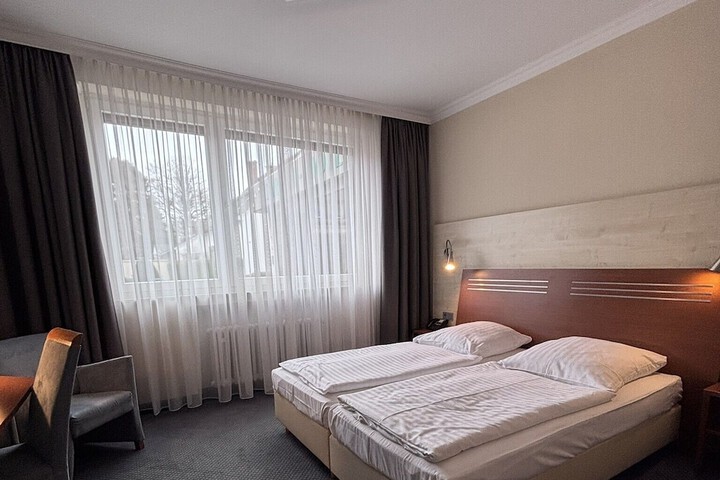 Room 29 of 81