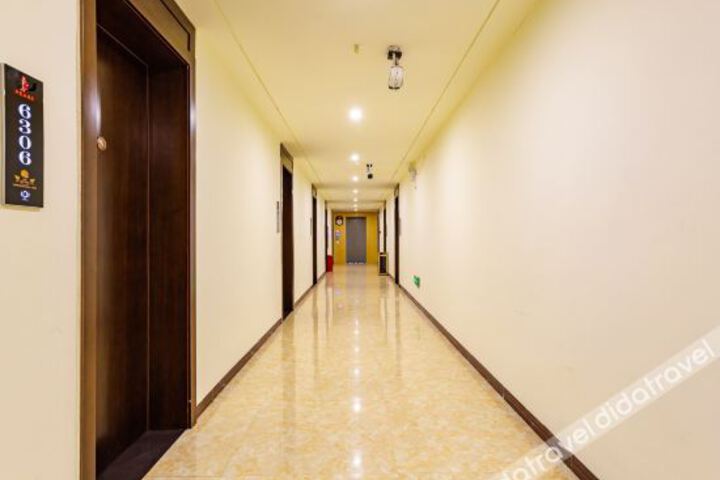 Hotel Interior 6 of 14