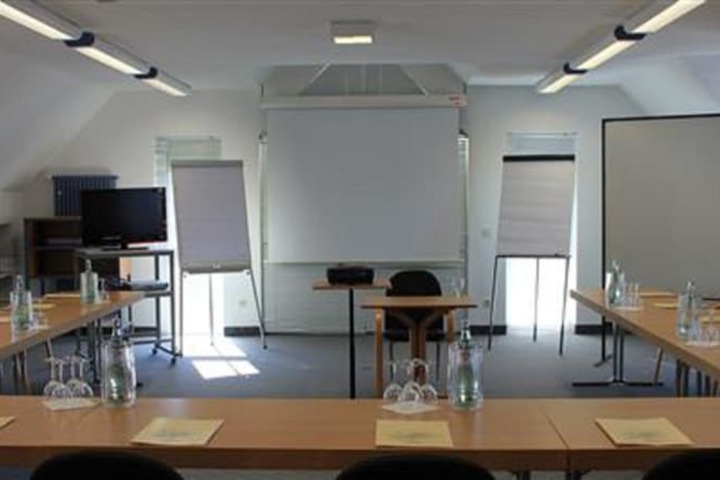 Meeting 34 of 44