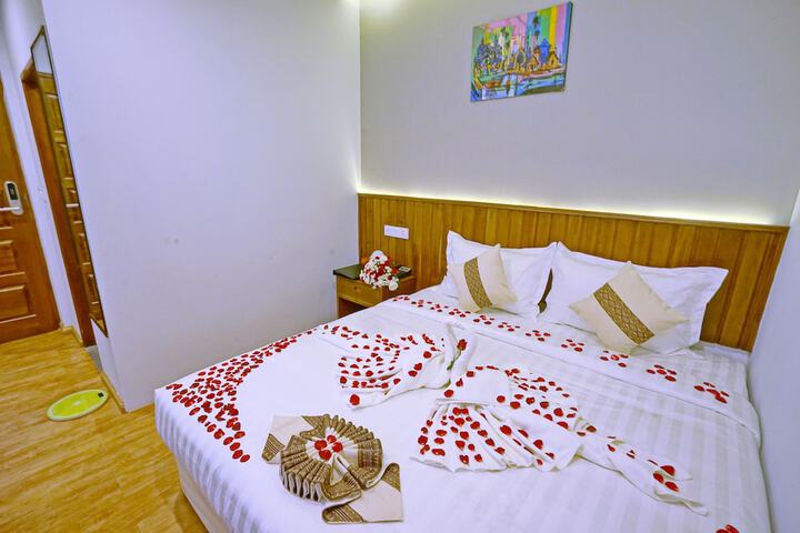 Room 6 of 55
