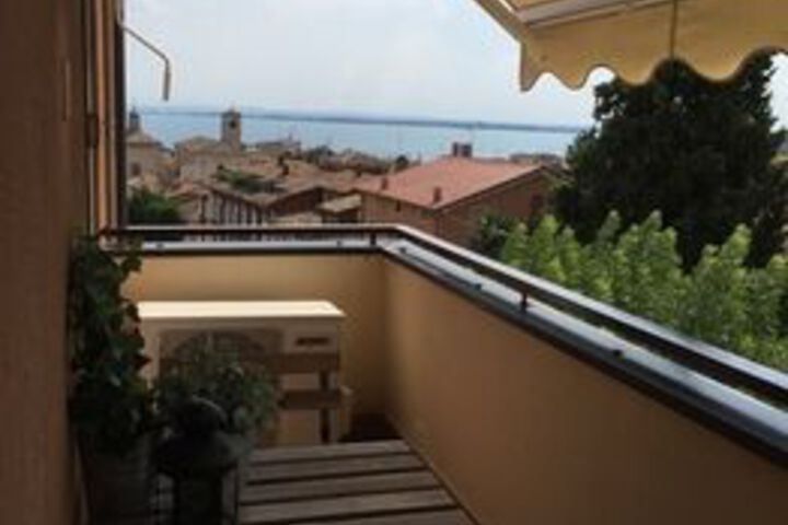 Terrace/Patio 3 of 499