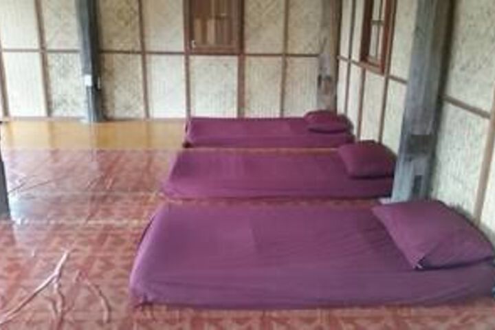 Room 11 of 26