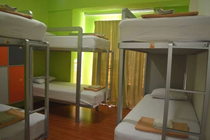 Room 7 of 36