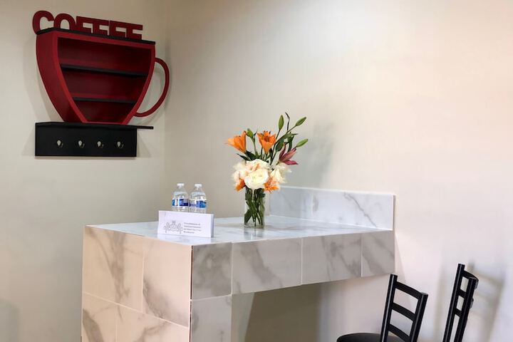 Room 20 of 28