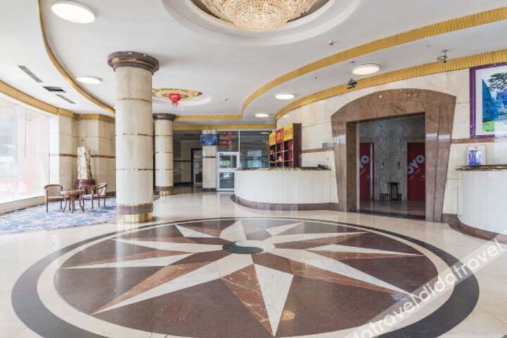 Hotel Interior 11 of 18