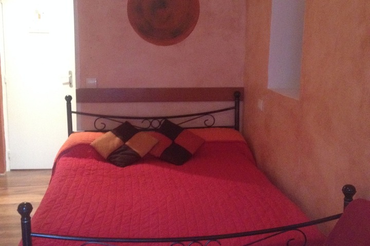 Room 7 of 70